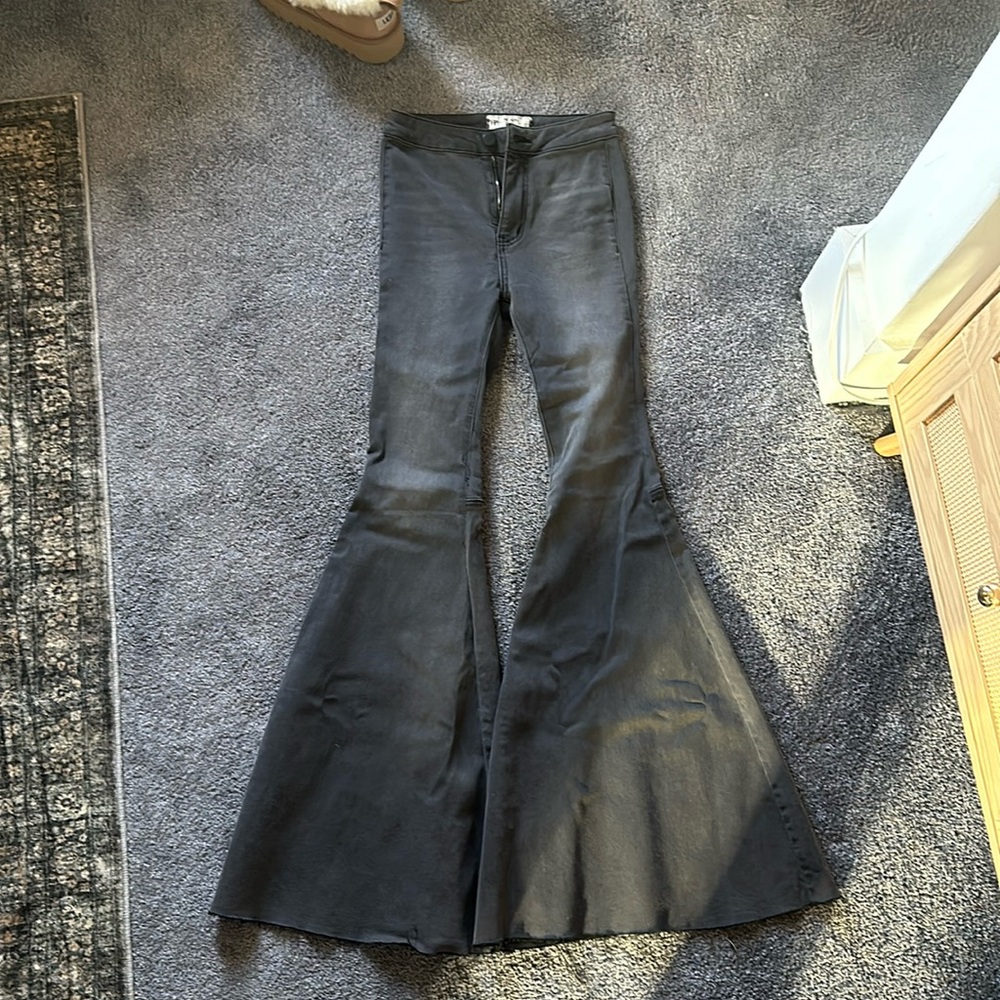 Free People Float on Flare, Bell Bottom Jeans - Size 24